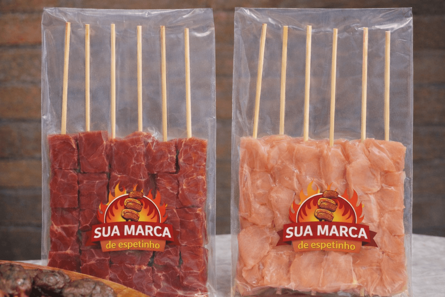 Embalagem a Vácuo Lisa ou Impressa: Qual é a Certa para o Seu Produto?